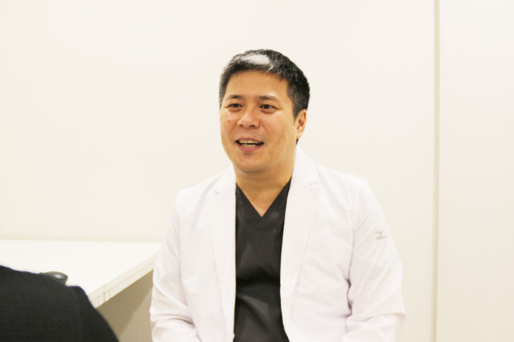 院長 土井啓史